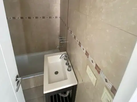 Departamento en Alquiler en Centro / Microcentro, $ 380.000