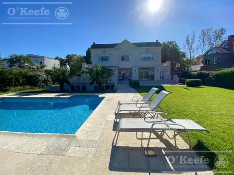Casa en Abril Country Club