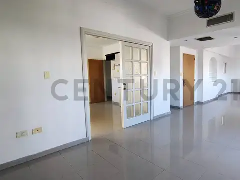 Departamento 5 ambientes con 2 baños