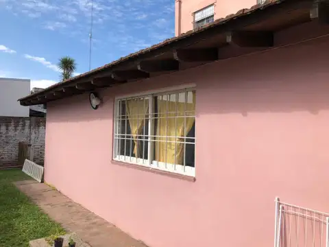 Depto Tipo Casa en Venta de 3 dormitorios