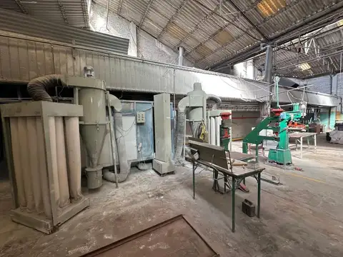 Galpon en Alquiler 26  mts Fondo