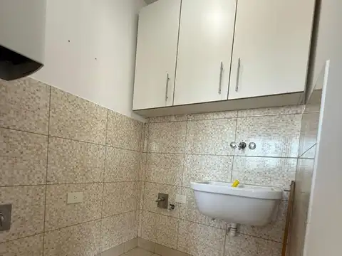 Departamento Av. Lavalle 243 piso 6  A
