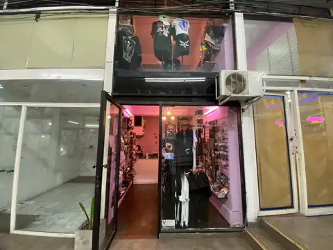 VENTA LOCAL EN GALERIA AV. SANTA FE