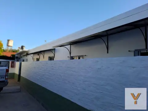Depto Tipo Casa en Venta con 1 cocheras