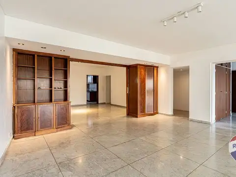 Departamento en Alquiler con 1 cocheras