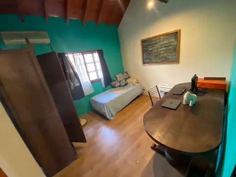 Teniente Manuel Félix Origone 900