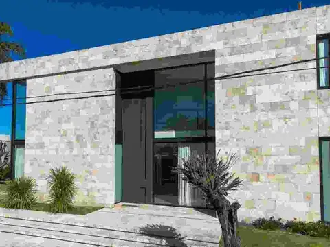 Sargento Cabral 4500