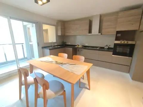 Departamento 4 ambientes con 3 baños