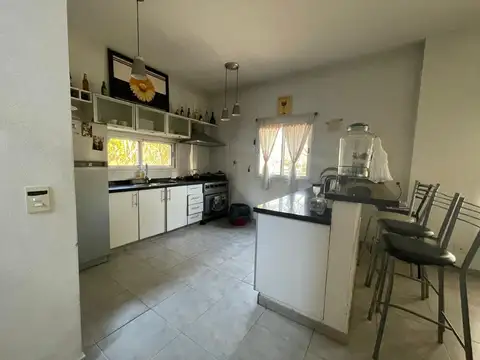VENTA . CASA , 5 AMB., SANTA CLARA , VILLANUEVA