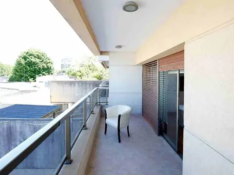 Departamento 5 ambientes con 2 baños