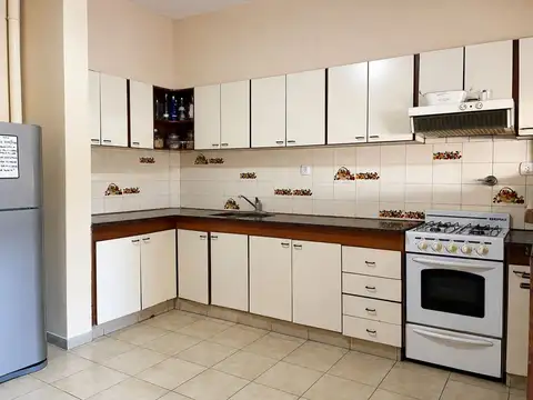 Depto Tipo Casa en Venta de 4 ambientes