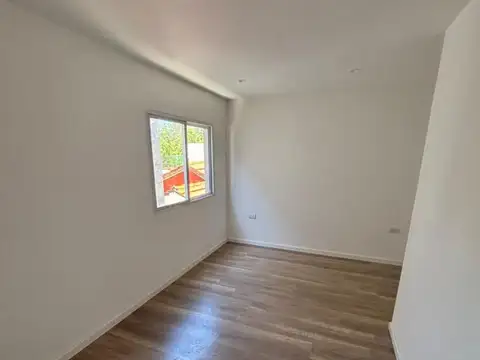 Casa en Venta en Villa Primera, USD 65.000