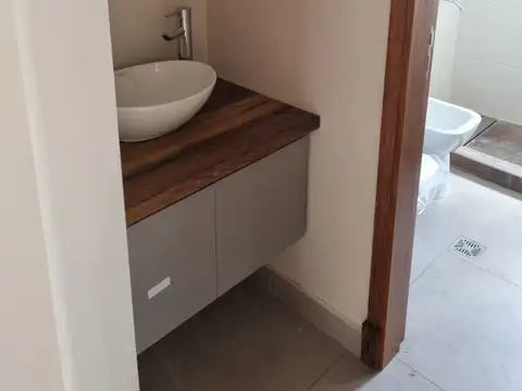 CASA A ESTRENAR EN BARRIO PRIVADO LOMAS DE RUSSELL