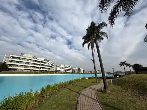 Venta departamento 4 ambientes, Pilar Lagoon