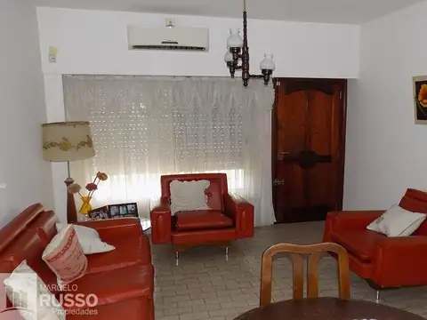 Acuña 1800