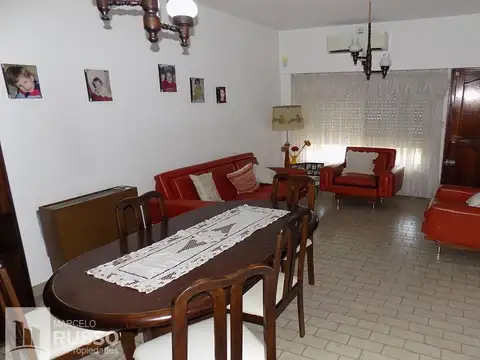 Casa en Venta en Villa Santos Tesei, USD 125.000