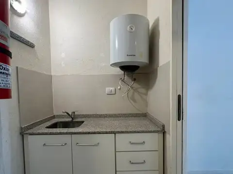 Local en Venta en Ramos Mejia Sur, USD 160.000