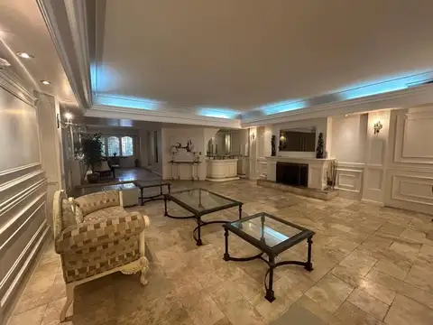 Casa en Alquiler de 4 dormitorios