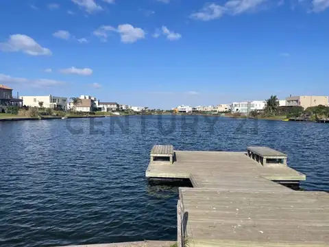 Lote interno en Barrio Los Castaños Nordelta en venta