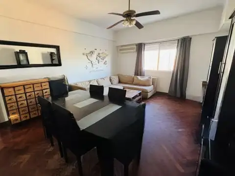 Depto Semipiso de 3 ambientes con cochera