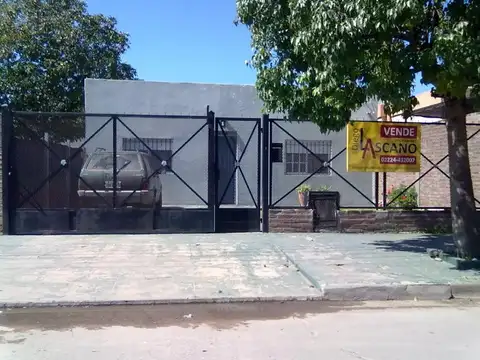 Calle Roldan 489, Glew, Alte Brown