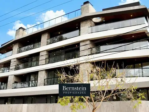AIVI I - PARQUE LELOIR : VENTA : LOFT CON JARDIN Y PARRILLA