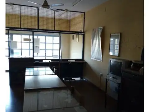 Local en Venta 35 años