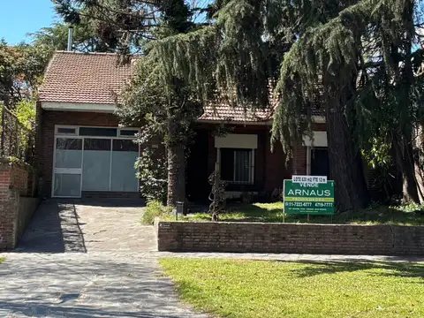 CASA VENTA LOMAS DE SAN ISIDRO