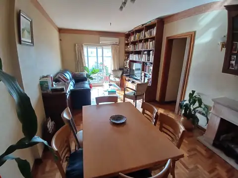 Avenida Rivadavia 4300