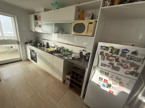 Departamento 3 ambientes con 2 baños