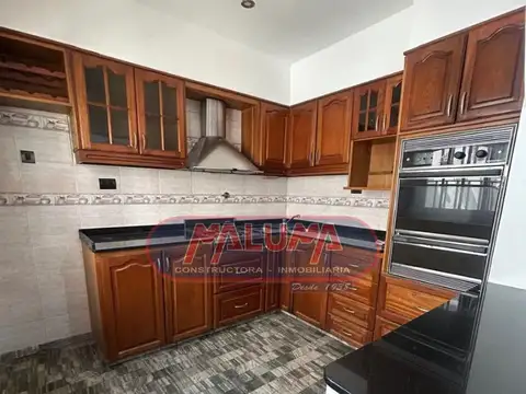 Casa en Venta en Lomas Del Mirador, USD 240.000