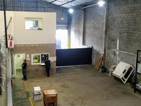 Av. H. Yrigoyen N° 15.200