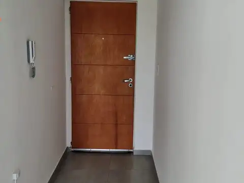 Departamento en Alquiler en Cipolletti, $ 2.100.000
