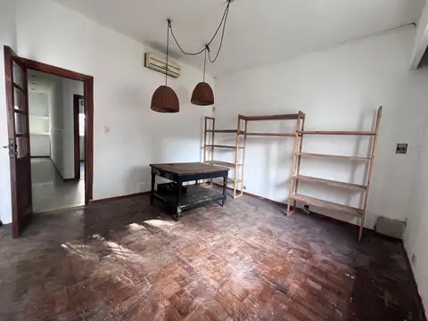 Depto Tipo Casa 4 ambientes con 2 baños