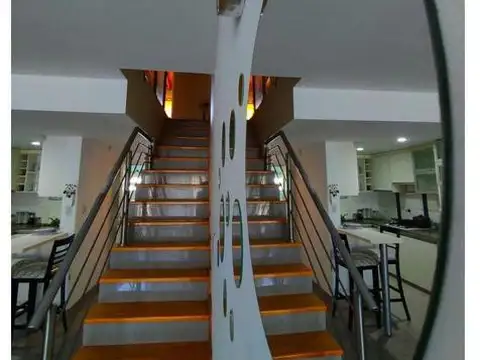 Pje. Blanco Encalada al 2600