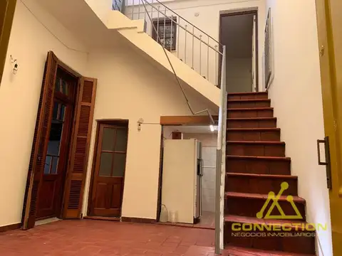Depto Tipo Casa en Alquiler de 2 dormitorios