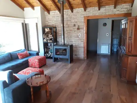 Casa en Venta en Villa Correntoso, USD 350.000