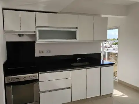 Departamento en Alquiler en Parque Chacabuco, $ 1.400.000