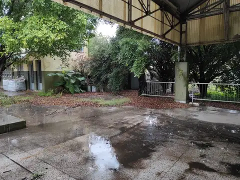 Local en Venta 50 años