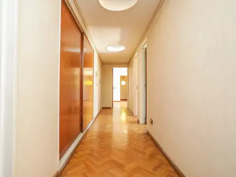 Departamento 5 ambientes con 3 baños
