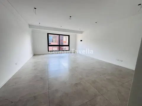 Local en Alquiler en Barrio Parque Leloir, $ 1.450.000