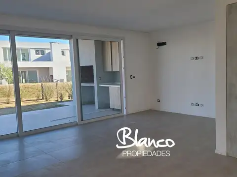 Departamento en Venta en Pilara, USD 380.000