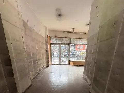 Local en Venta 40 años
