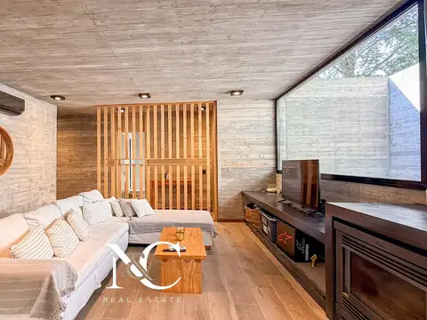 Casa en Venta en Costa Esmeralda, USD 280.000