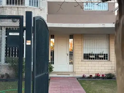 Boulevard Lorenzo Suárez De Figueroa 179 , Piso 2