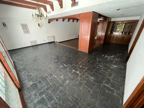 Casa en Alquiler en Abasto, $ 2.500.000