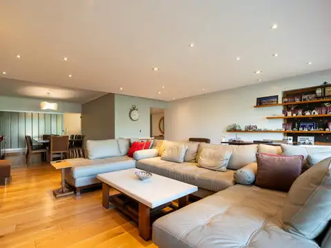 Departamento 4 ambientes con 3 baños
