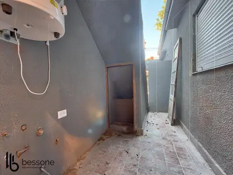 Depto Tipo Casa en Venta al Este