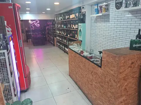 Montevideo 1000, Piso PB