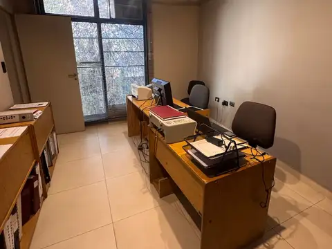 Oficina Monoambiente con 2 baños
